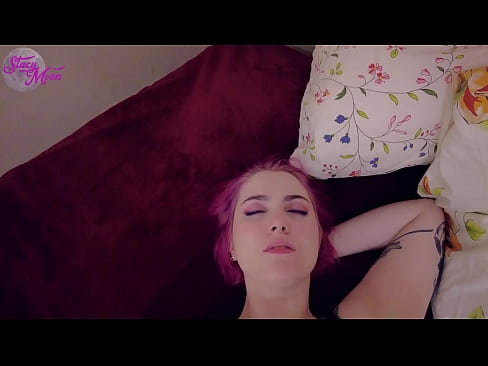 ❤️ Slutty klasgenoat frege om OBG mei har oer te slaan, dus we neukte sûnder kondoom ️❌ Homemade porno by wy ❤